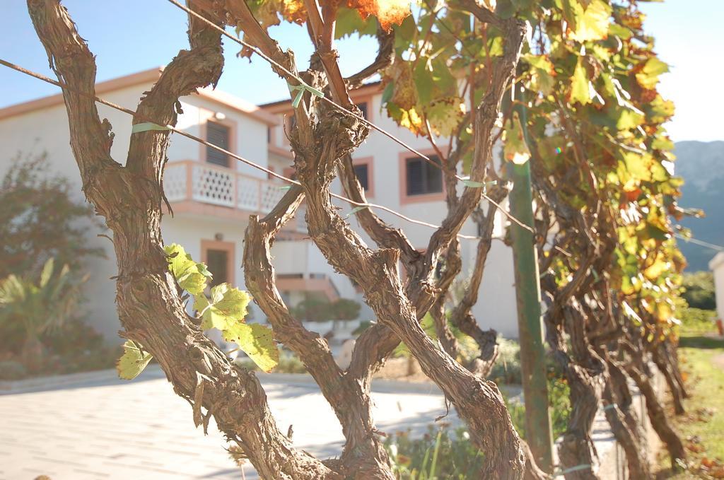 Apartments Marija Baska  Exterior photo