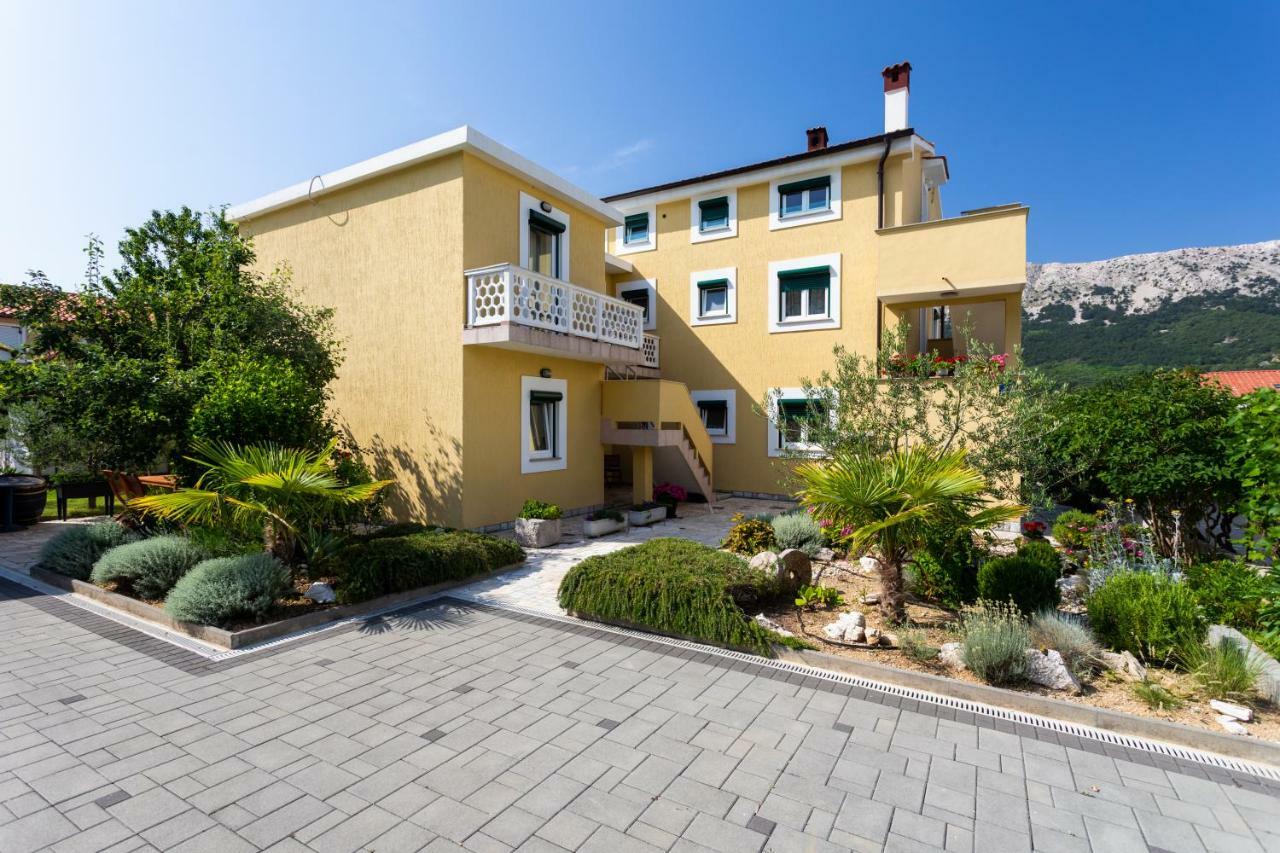 Apartments Marija Baska  Exterior photo