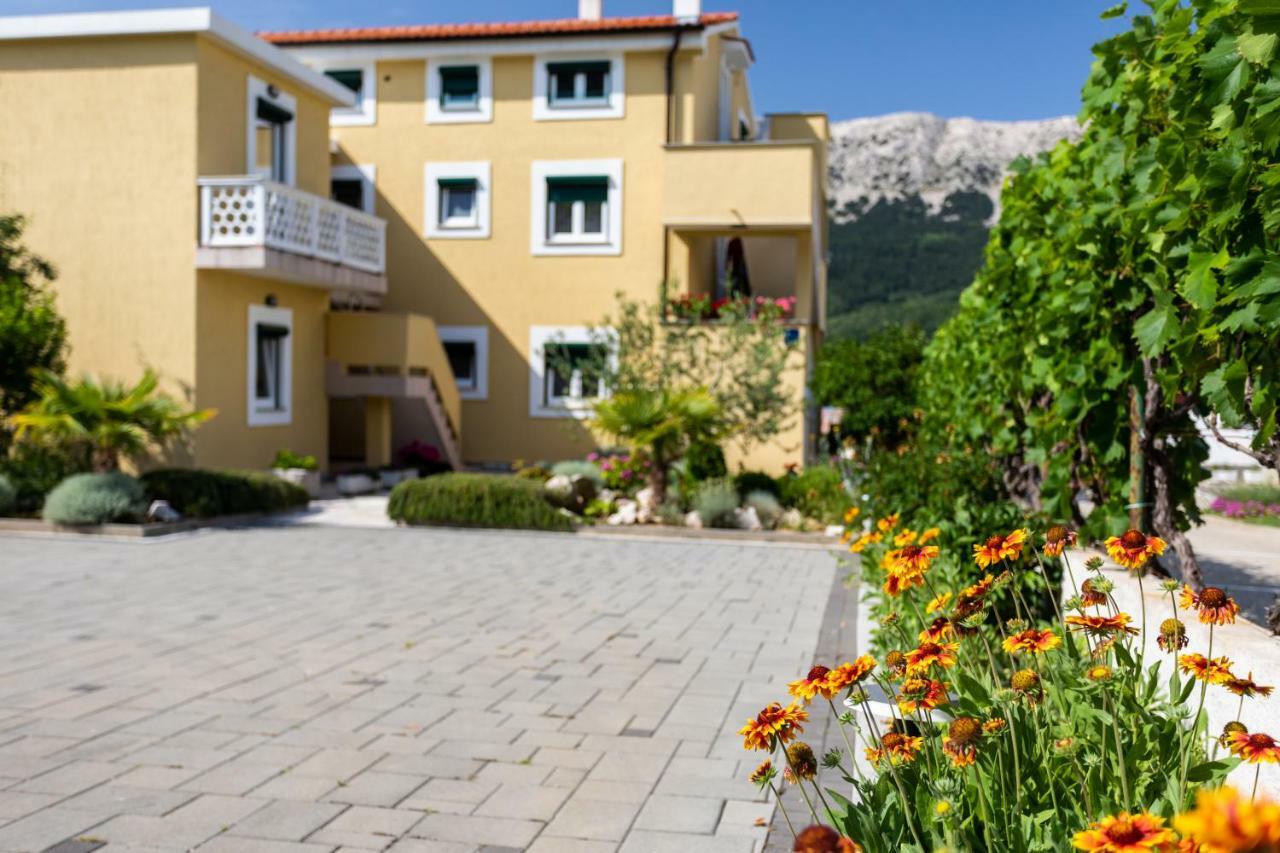 Apartments Marija Baska  Exterior photo
